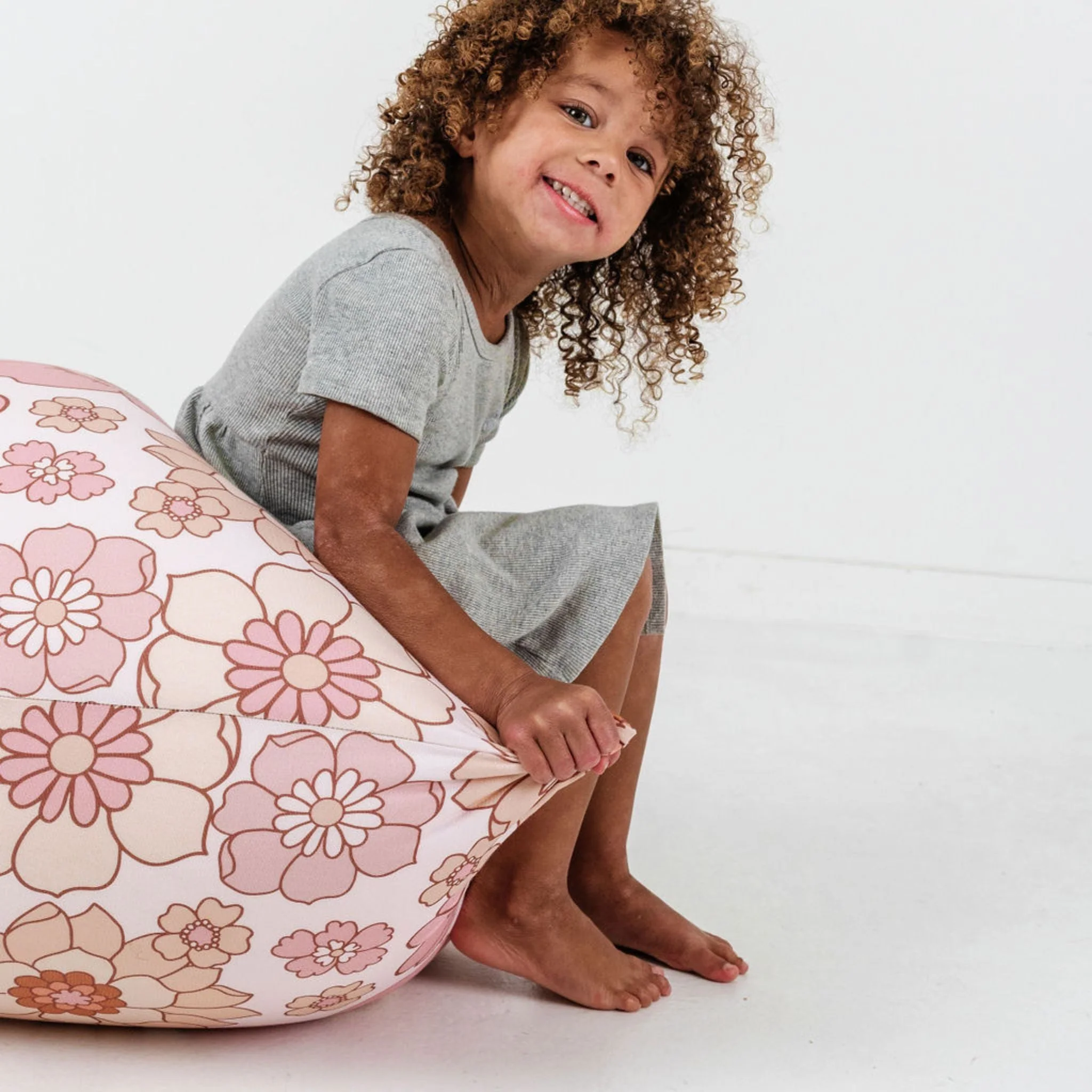 Blooms Bean Bag - Image 4