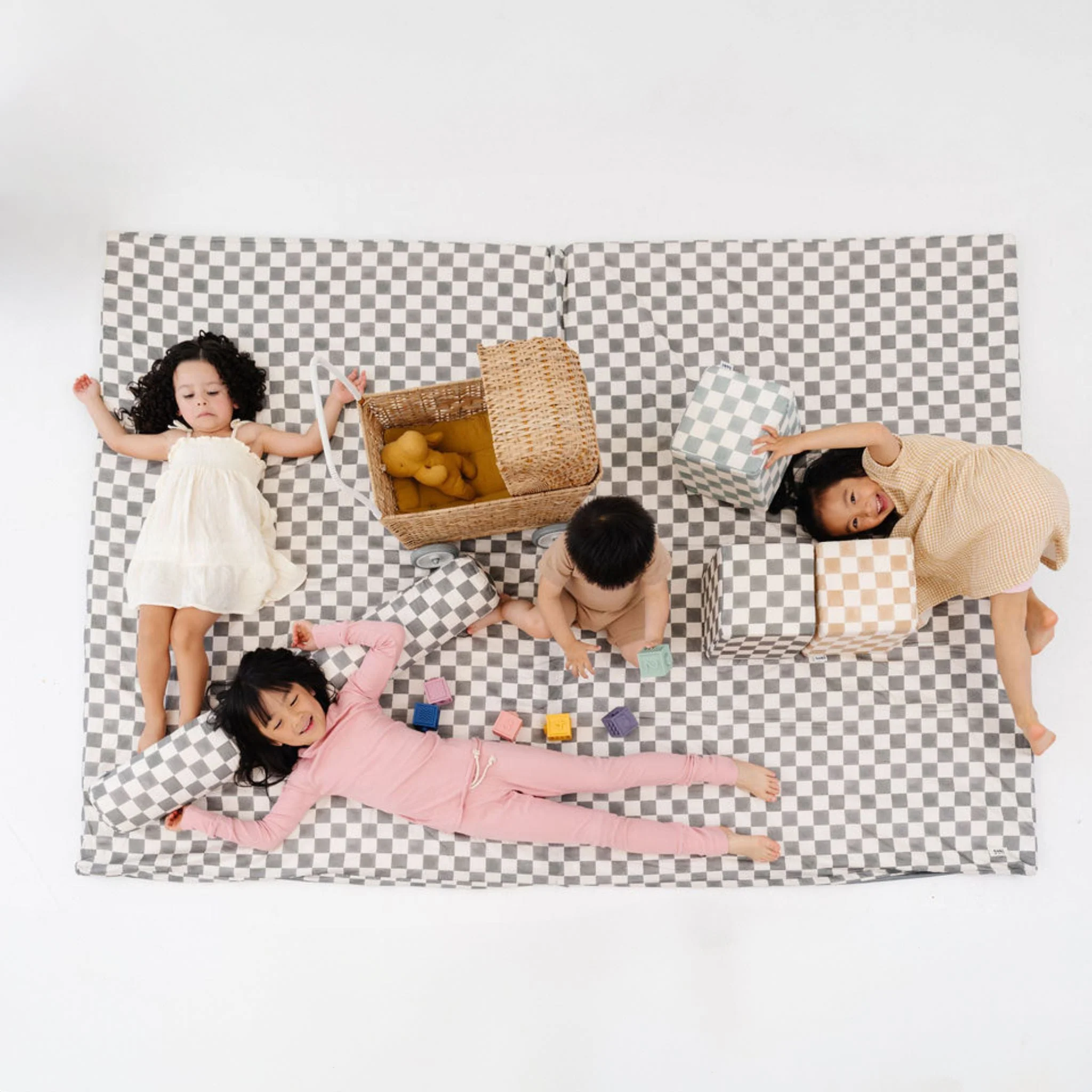 Checker Pepper Organic Cotton Mat - Image 7