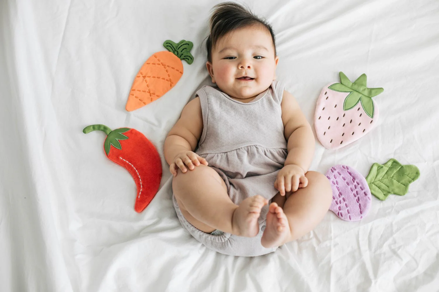 Mini Strawberry Crinkle Blankie - Image 4