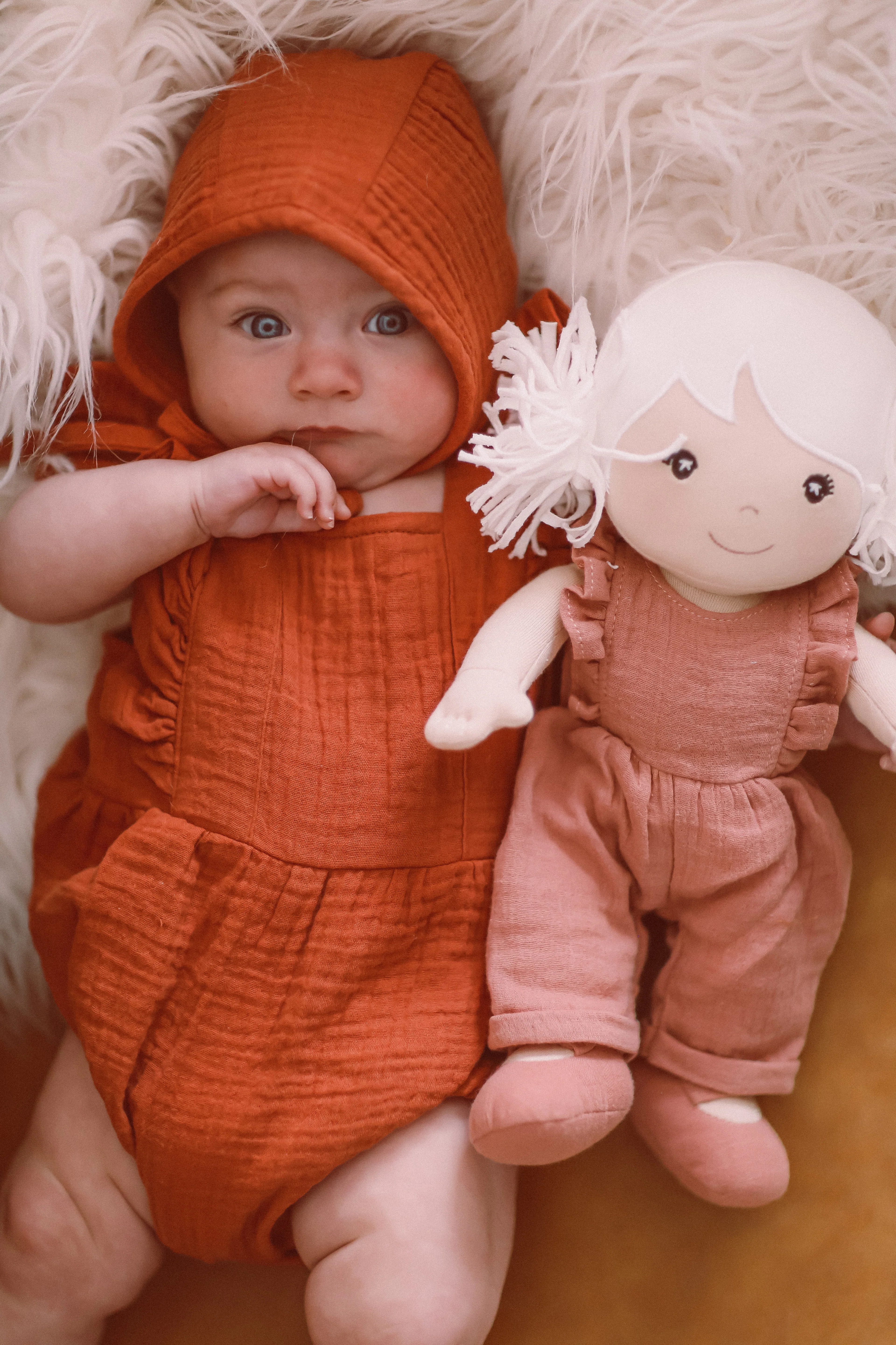 Muslin Flutter Sleeve Romper - Rust - Image 4