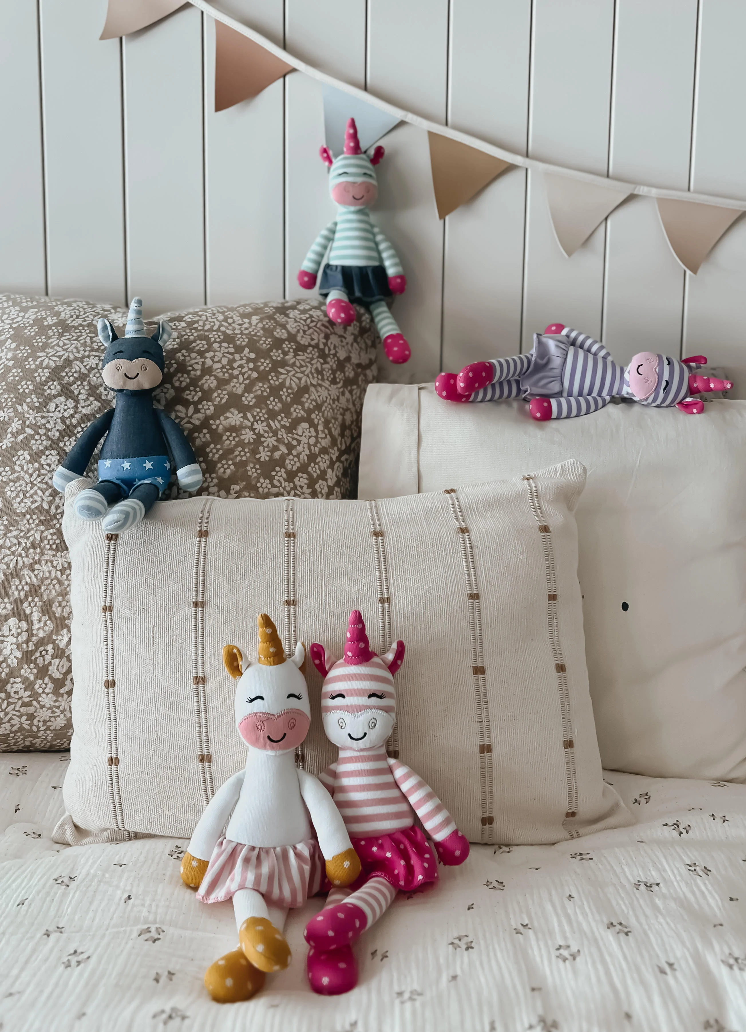 Tiny Dancing Unicorn - White - Image 2